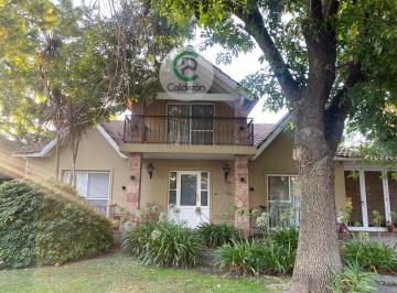 Casa · 200m² · 4 Ambientes · Casa en Alquiler Country Club San Patricio