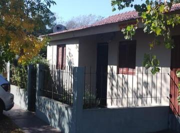 Casa · 200m² · 2 Ambientes · 1 Cochera · Casa en Las Toninas Oportunidad