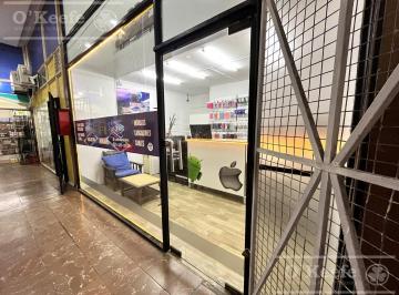 Local comercial · 32m² · 1 Ambiente · Local en Venta en Galeria, Centro de Quilmes - Sobre Rivadavia, Ideal Renta o Uso Comercial.