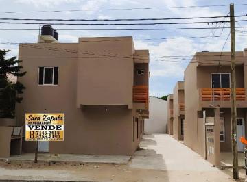 Casa de 4 ambientes, Mar del Tuyú · Calle 2 E/ 89 y 90 Mar del Tuyu Duplex 3/4 Amb a Estrenar Vende Pozo Sara Zapata