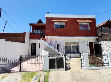 Casa · 80m² · 3 Ambientes · Excelente Propiedad en Planta Alta - Virreyes