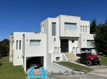 Casa de 5 ambientes, Costa Esmeralda · Venta Casa Costa Esmeralda Barrio Golf Fondos Libres Sobre Golf