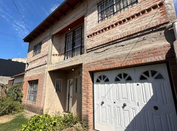 Casa de 4 ambientes, Almirante Brown · Venta Casa 4 Ambientes con Parque