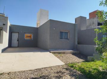 Casa · 36m² · 2 Ambientes · 1 Cochera · Casa 1 Dormitorio (Ampliable) Zona Country San Isidro (Argüello Norte)