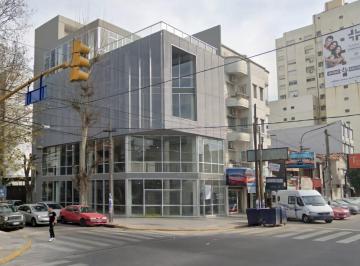 Edificio · 700m² · Local y Edificio Comercial (En Block) 700 m² Cub. C/estacionamiento Propio - Ramos Mejía