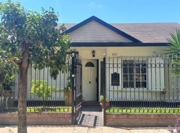 Casa · 100m² · 4 Ambientes · En Venta en Altos de Podesta Hermosa Casa de 4 Ambientes Altos Podesta Apta Credito F: 10052
