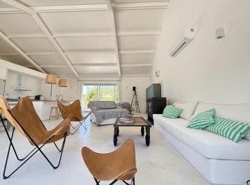 Casa · 180m² · 5 Ambientes · Casa en Alquiler - Barrio Residencial II Lote 59