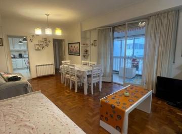 Departamento · 82m² · 3 Ambientes · Impecable 3 Amb a La Calle Equipado Para 5 Personas - Macrocentro