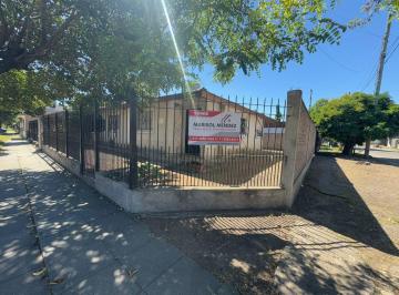 Casa de 3 ambientes, Almirante Brown · Linda Casa en Excelente Ubicacion!