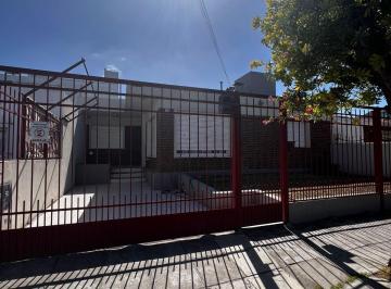 Foto · Hermosa Casa - 3 Dorm. - B Centro Viedma