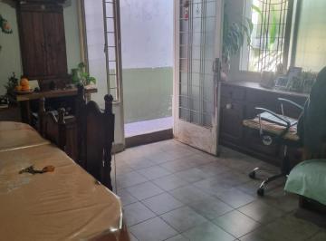 PH · 75m² · 3 Ambientes · PH en Ciudadela