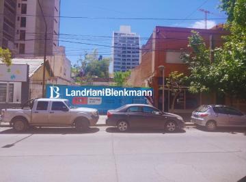 Terreno · 360m² · Terreno en Venta Céntrico - Neuquen