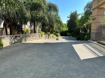 Foto · Departamento en Venta con 3 Cocheras Complejo Village Plaza Villa Belgrano