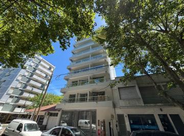 Departamento · 94m² · 4 Ambientes · 1 Cochera · Departamento - La Plata