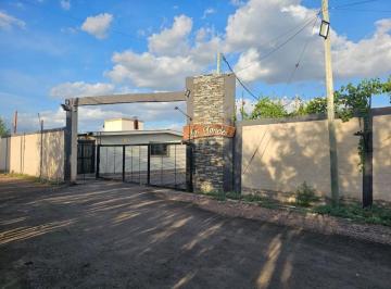 Casa 250m² Venta  · Venta de Casa 1 Dormitorio en Barrio Semi Privado Los Toneles, Los Corralitos
