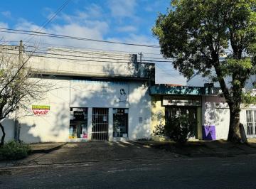 Edificio · 224m² · Galpón Comercial y 2 Locales Zona Centro de Colón