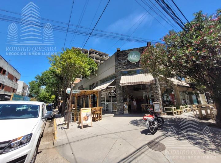 Local comercial · 500m²