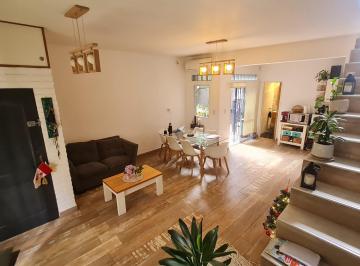 PH en Venta de 4 ambientes San Justo · Casa PH 4 Ambientes Entrada Independiente y Cochera en San Justo