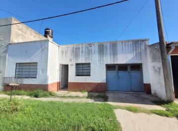 Casa · 87m² · 4 Ambientes · 1 Cochera · Casa en Gualeguaychu