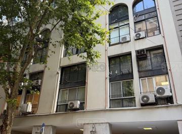 Departamento · 57m² · 2 Ambientes · 1 Cochera · Departamento en Venta en Recoleta, Capital Federal, Buenos Aires