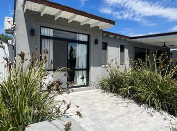Casa · 130m² · 5 Ambientes · 2 Cocheras · Alquiler Temporada de Polo Los Palenques