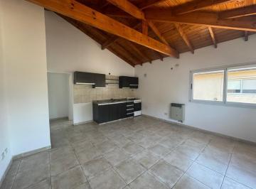 Departamento · 50m² · 2 Ambientes · 1 Cochera · Departamento con Cochera en Esc. - Centro