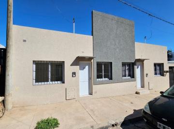 Casa · 50m² · 3 Ambientes · Casa de Dos Dorm., con Gas Conectado. a Estrenar. Basualdo y Copello. Usd 46.000