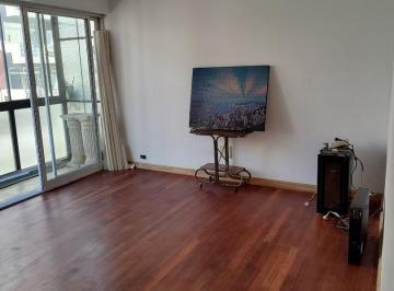 Departamento · 66m² · 3 Ambientes · Semipiso en Esquina Todo Reciclado