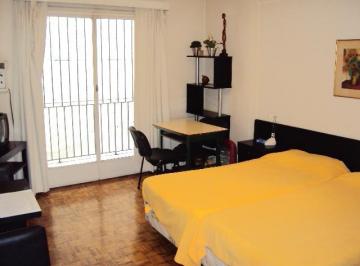 Departamento de 1 ambiente, Retiro · Monoambiente con Balcon Cocina Separada a Gas Mt de Alvear 900