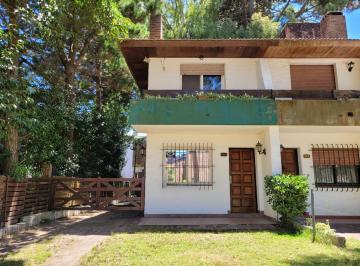 Casa · 64m² · 2 Dormitorios · Dúplex en Venta - Zona Dúplex - Excelente Estado - Amplio Jardín