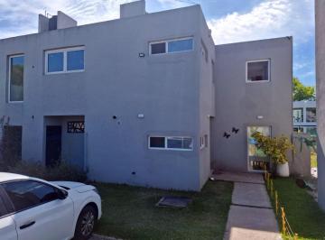 Departamento de 4 ambientes, La Plata · Duplex de Dos Dorm. en Gonnet