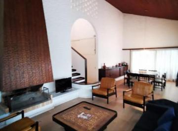 Casa · 583m² · 5 Ambientes · Casa - Playa Mansa