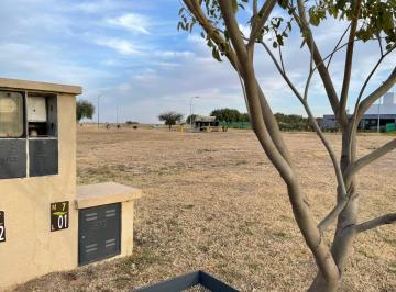 Terreno · 1921m² · 7 Soles Bº Heredades 1921 m Increible Lote
