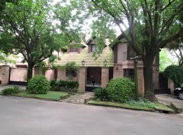 Casa · 592m² · 10 Ambientes · Excelente Casa en Venta en La Horqueta - San Isidro