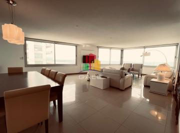Foto1 · Alquiler por Temporada de Apartamento en Torre de Categoria Primera Linea Brava