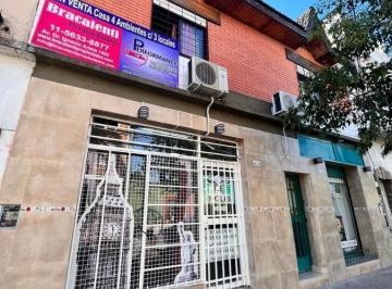 Casa · 120m² · 4 Ambientes · 1 Cochera · Venta en Block Casa 4 Ambientes Tres Locales - Ramos Mejia
