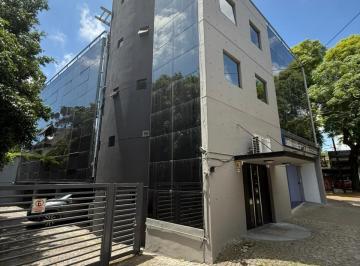 Oficina comercial , San Isidro · Oficina en Esquina Muy Luminosa Muy Buen Estado 400 m² Totales y 250 m² Terraza
