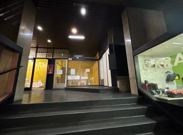 Local comercial · 12m² · En Venta Local en Galeria Patana Al 400