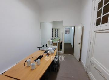 Departamento · 67m² · 4 Ambientes · Maipu y Av Corrientes - Impecable Apto Profesional Gran Hall