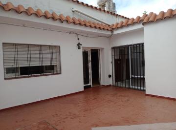 Casa · 115m² · 4 Ambientes · Vendo Casa Interna Apto Crédito Barrio Pueyrredon