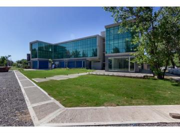 Oficina comercial · 25m² · 1 Ambiente · Oficina Comercial de 25 m² en Alquiler en Fisherton