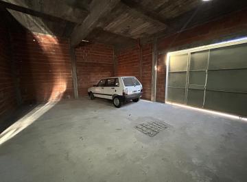 Bodega-Galpón · 77m² · 1 Ambiente · Galpón en Caseros