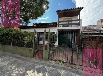 Casa · 200m² · 3 Ambientes · 1 Cochera · Casa en Monte Grande