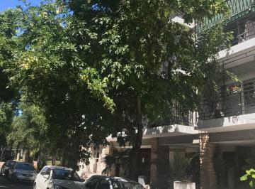 Departamento de 4 ambientes, Villa del Parque · 4 Amb Dep y Cochera Todo Luz y Sol Bajas Expensas Baigorria y Campana