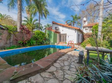 Casa de 5 ambientes, San Isidro · Casa 4 Dorm., Garage, Jardín, Pileta, Quincho