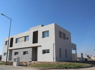 Foto · Duplex en Venta San Ignacio Village