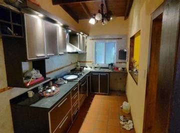 PH · 130m² · 3 Ambientes · 1 Cochera · Departamento PH en Venta en Berazategui Oeste, Berazategui, G. B. a. Zona Sur