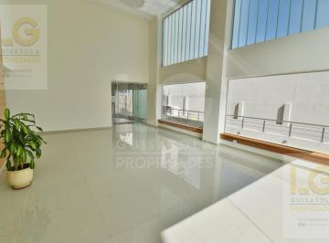 Departamento · 134m² · 4 Ambientes · 1 Cochera · Departamento en Venta de 4 Ambientes en Berazategui Centro