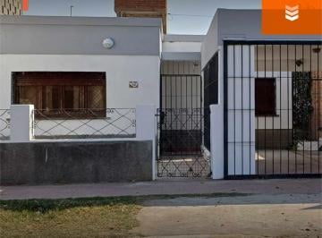 Casa de 5 ambientes, Córdoba · Venta Casa Guiñazu - Apta Credito - 3 Dor a m de Av J. B. justo