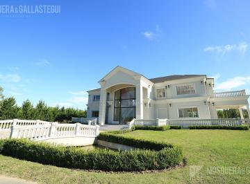 Terreno · 818m² · Terreno en Chateau Pilar